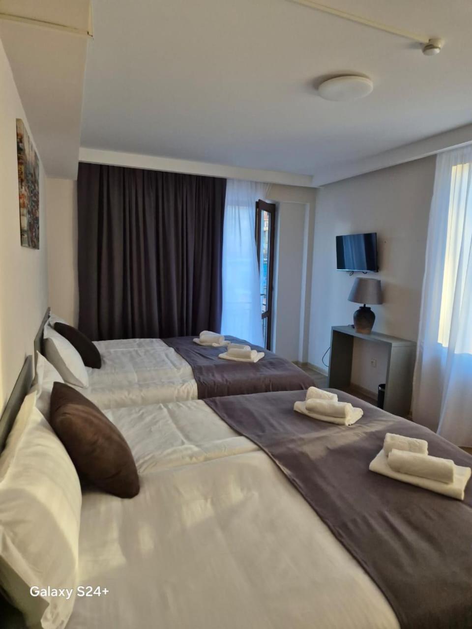 Hotel Asa Тбилиси Екстериор снимка